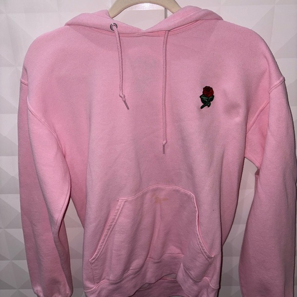 Bowery Supply Co Tops - Pink Hoodie with Embroidered Red Rose🌹🩷